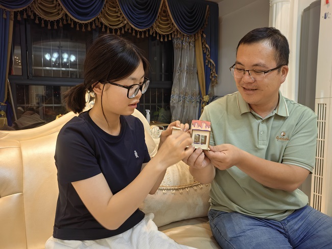 1748748509857791.jpg 創(chuàng)新組+李金宇+李文燦+13歲 (2).jpg